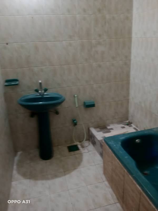 7.5 Marla ViP Upper portion urgent for rent in sabzazar 1