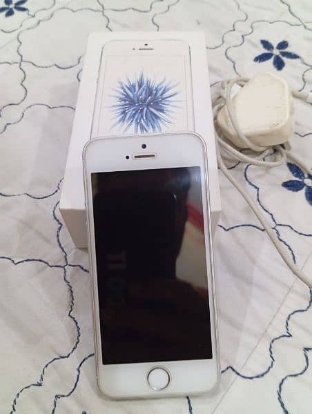 Iphone 5SE Original - PTA Approved 4