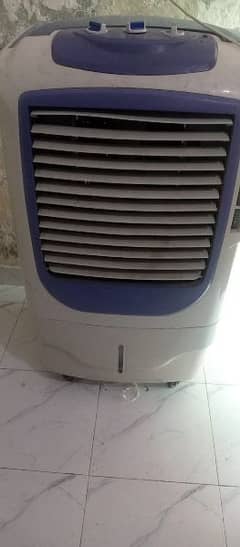 Air coolar is in best condition with  good working parts