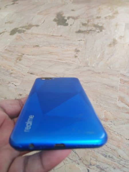 realme c2 2/32 condition 10/8 only mobile 4