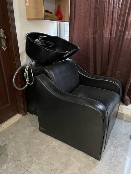 shampoo chair | saloon 0