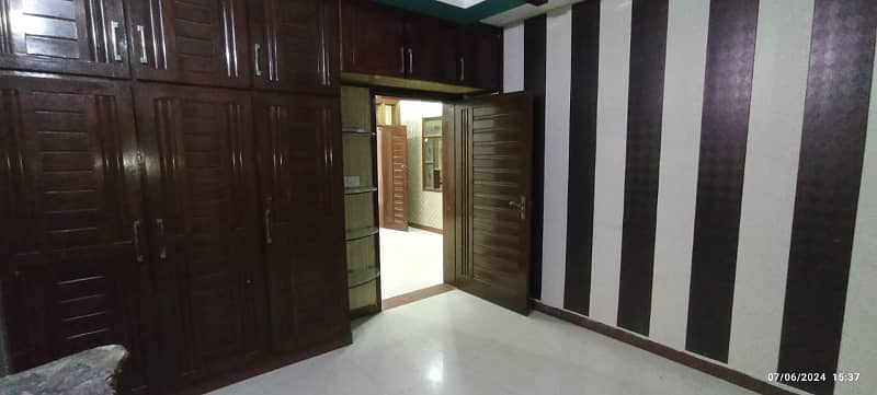 5 BEDROOM'S ATTACH BATH AVAILABLE FOR RENT IN NARGIS BLOCK 5