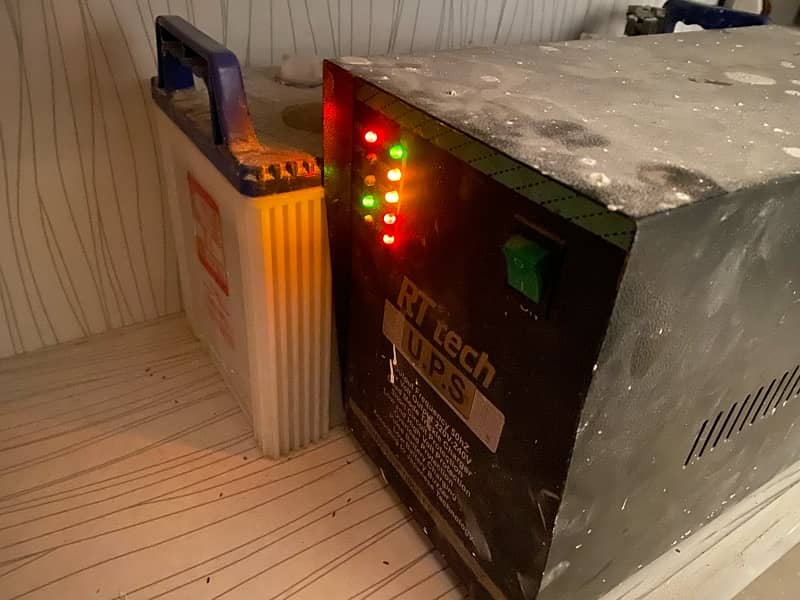 UPS 1000w with big 180a Osaka Battery 2