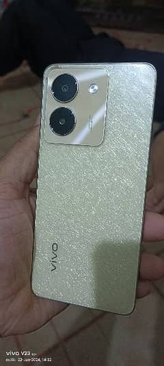 Vivo Y36 with box charger and warranty condition 10 by 10