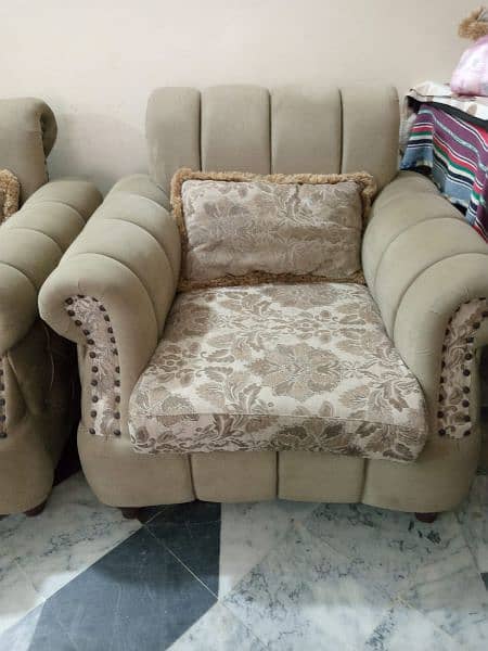 5 seater sofa 3