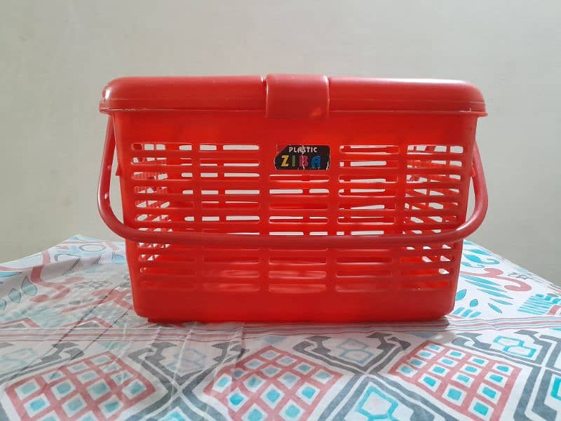 Plastic Storage basket for picnic and luggage 0