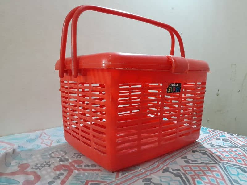 Plastic Storage basket for picnic and luggage 2