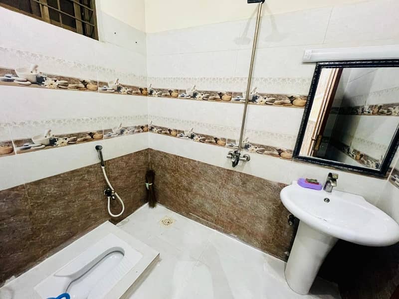 5 Marla House with Gas Available For Sale In Canal Garden Near Bahria Town Lahore 4