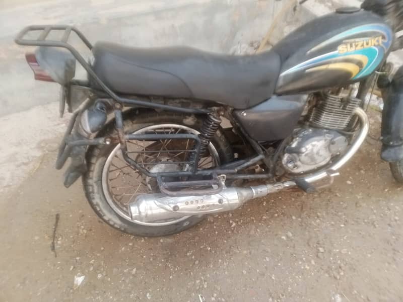 Suzuki GS 150 2005 2