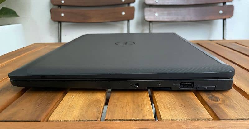 Core i5 6th (4K Touch) (DELL E7470) 4