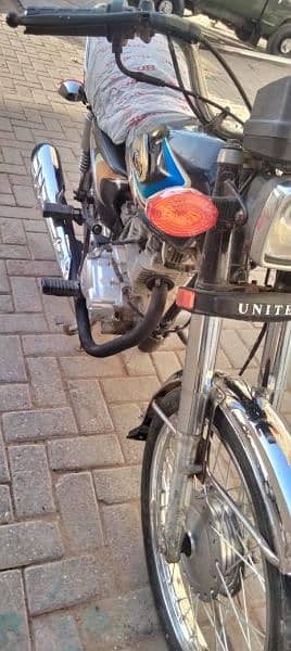 United 125 Model 2020 seel engine contact 03220830773 2
