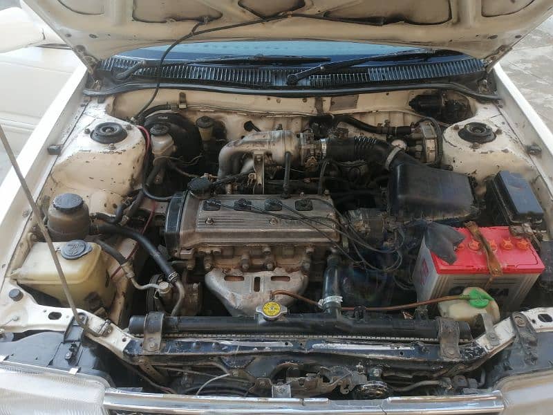 Toyota Corolla XE 1990 5