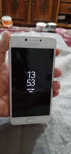 Samsung C7 pro 5