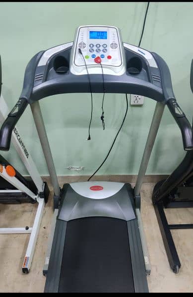 American Fitness Automatic Treadmill 3