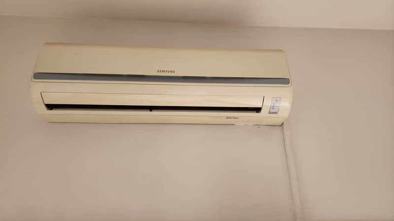 Samsung Air Conditioner. 1