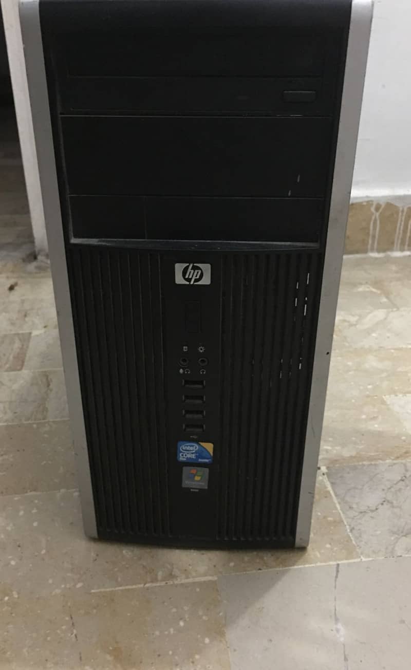 HP tower Core 2 Quad Q9550 4GB 320GB 0