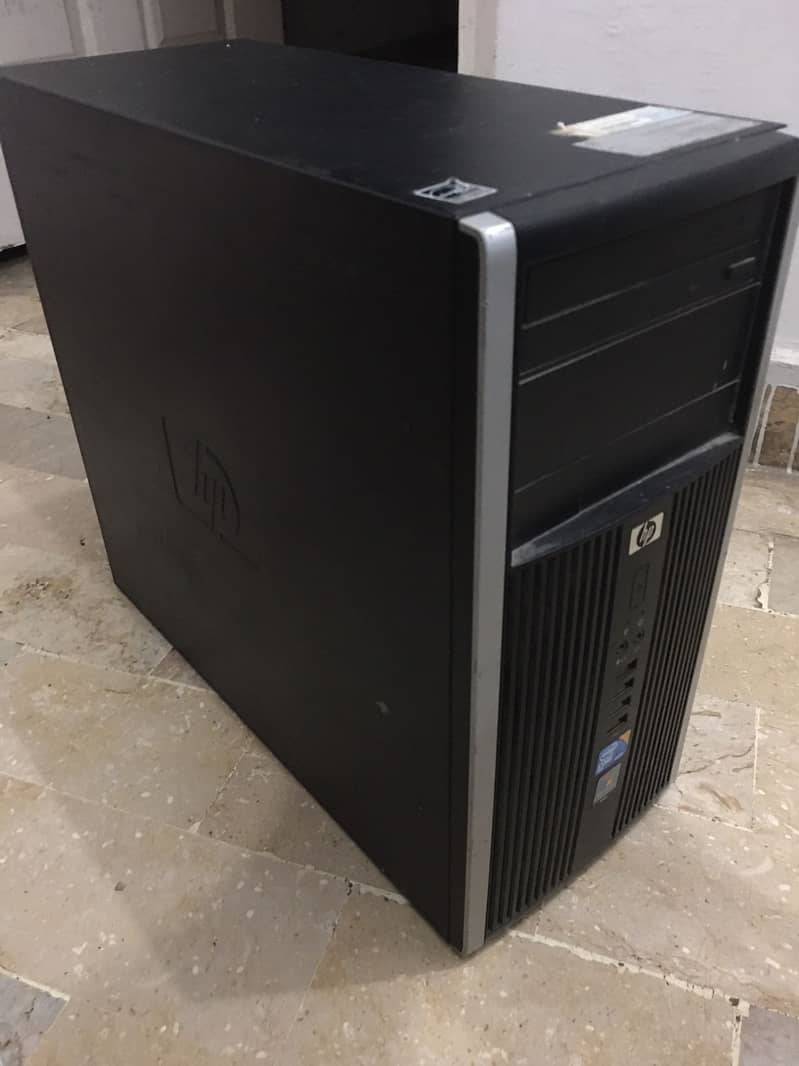 HP tower Core 2 Quad Q9550 4GB 320GB 1