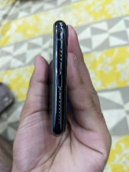 IPHONE 11 PRO MAX 64GB SINGLE SIM PTA APPROVED 11