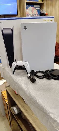 ps5 825GB console condition 10/10 1 week check warranty