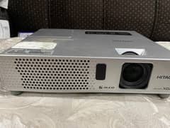 hitachi projector with 741h lamp time