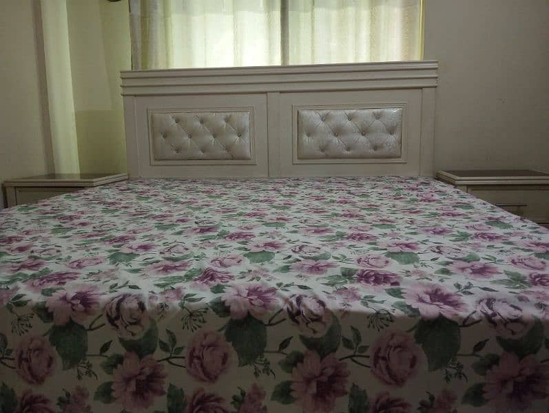 Bed room set 3