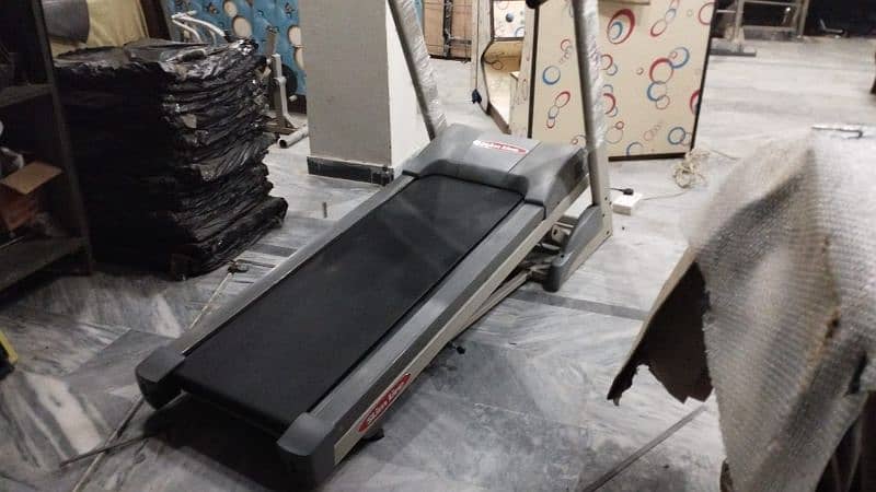 Slimline 120kg Automatic treadmill O33354OI2I6 Exercise machine runner 4