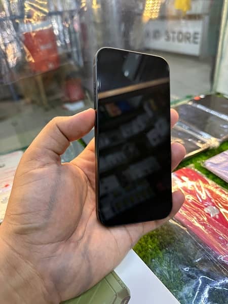 iPhone 14 non pta jv 128 gb 98% health 5