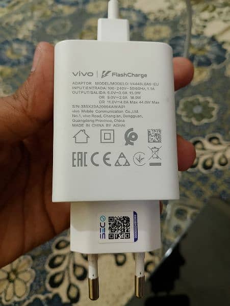 Vivo v29e 8/256 8 months+ warranty 6