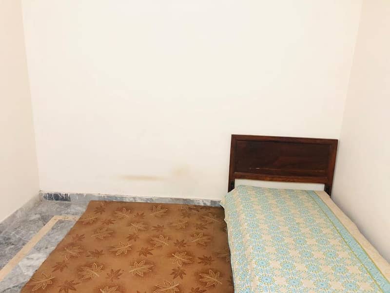Independent Room/Flat For Bachelors Near Orange line Metro Thokar Lhr 5