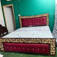New wooden King size bed