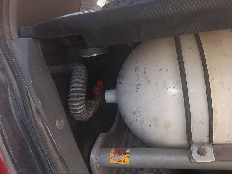 Original CNG Cylinder with stand  Alto VXR & Cultus car 1