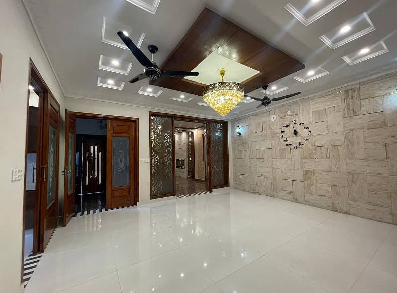 10 Marla 5 bedroom house is available for sale at a very prime location of Usman Block, Bahria Town Lahore 11