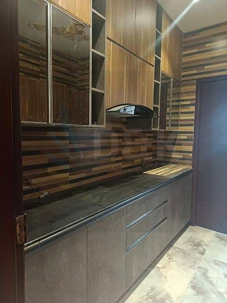carpenter almari kitchen cabinet Hamare Yahan Banai Jaati Hai 5