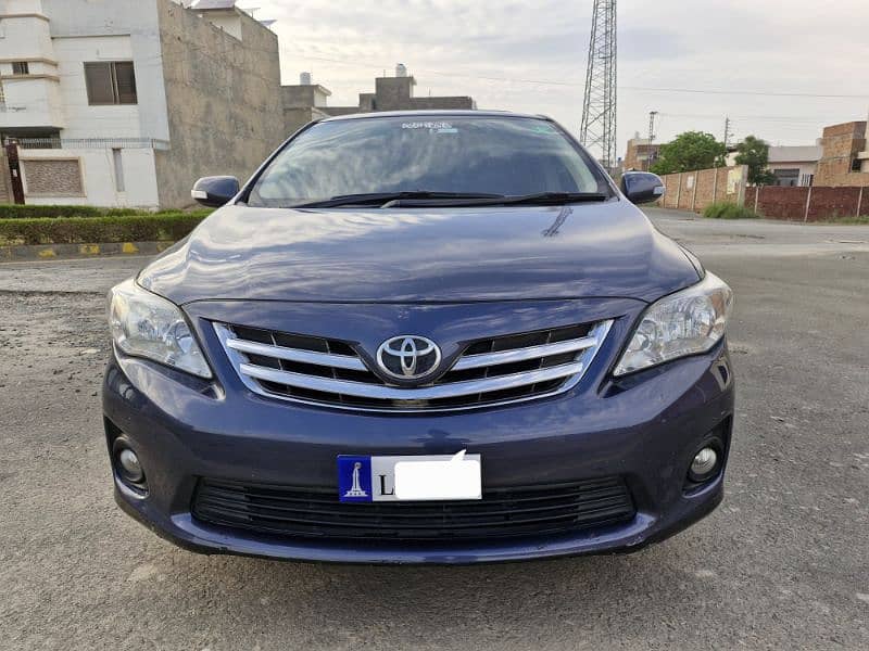 Toyota Corolla Altis 2012 1