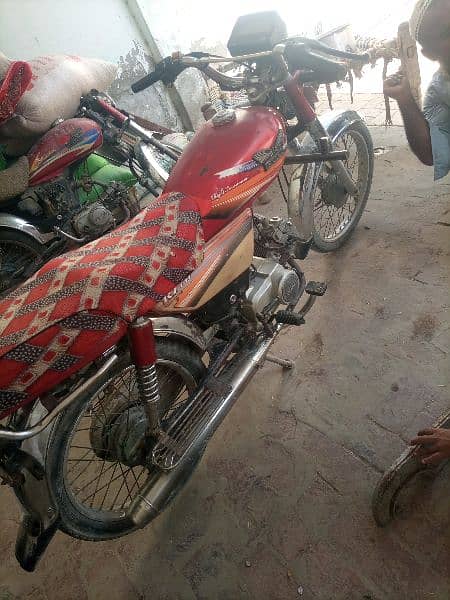 Boht achi bike hy contact 03032121424 3