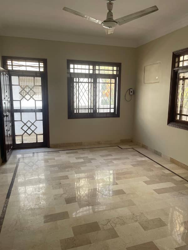 FULL RENOVATED 475SQURE YARDS DOUBLE STORY FOR SALE NEAREST HASFANI ROAD 20
