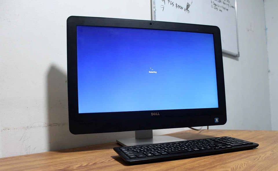 Dell All in One 23" LED 1080p 8/128 SSD Builtin Wifi Cam Optiplex 9010 0