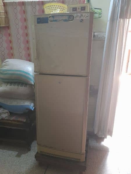 PEL Refrigerator for sale. 
Cooling ok. 
no fault. 
Urgent sale. 0