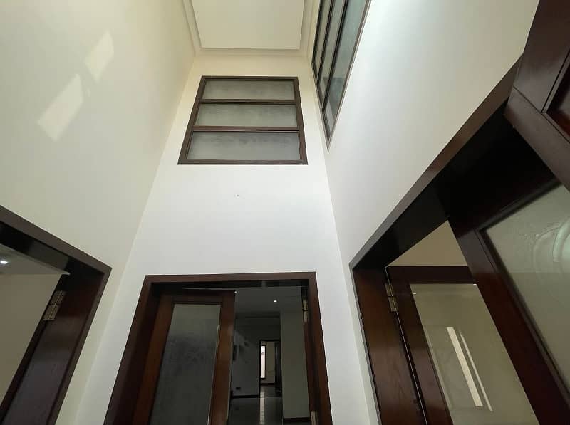 1 Kanal 5 bedroom house is available for sale at a very prime location of Oversease A Block, Bahria Town Lahore 1