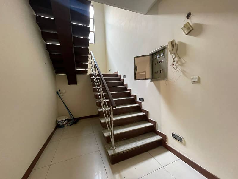 1 Kanal 5 bedroom house is available for sale at a very prime location of Oversease A Block, Bahria Town Lahore 23