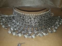 Artificial jewellery for sale