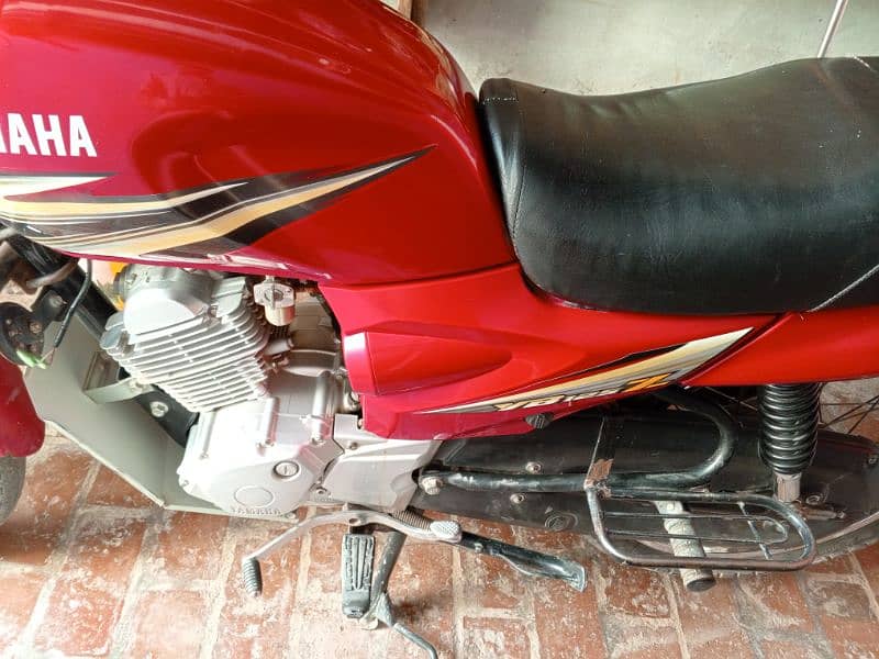 Yamaha 125g ybz  condition 10/10  all ok 2