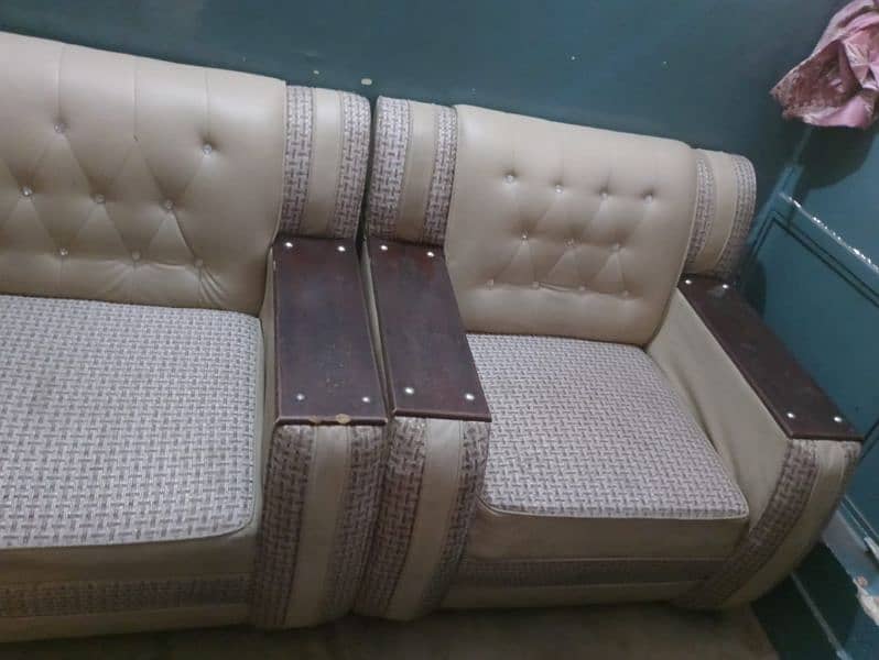 5 Seater Sofa Set for Sale 1