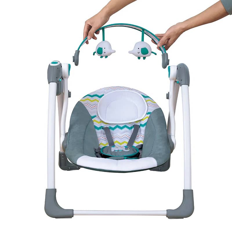 Mastela Deluxe Portable Baby Swing 3