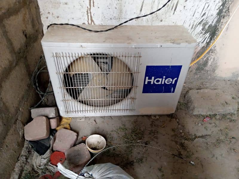 Haier 2 Ac 1 ton for sale 4