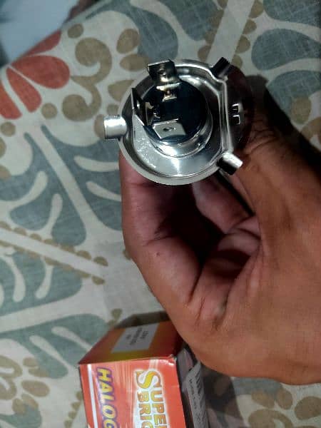 h4 white halogen bulbs 2