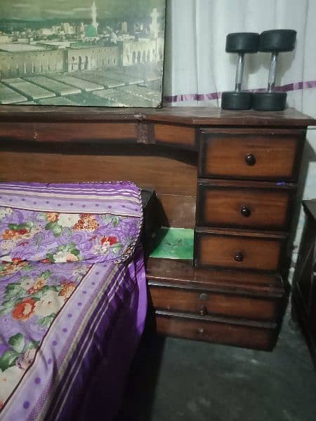 double bed in good condition 1