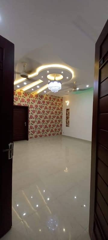 1 Kanal Upper Portion For Rent 10