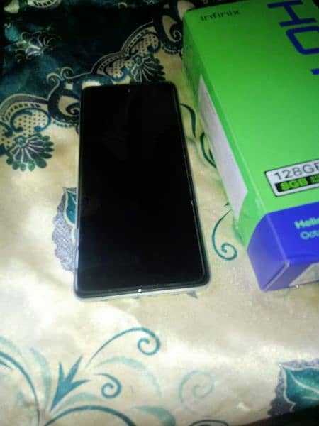 Infinix hot 30 8