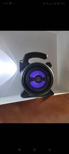 wireless Speaker with powerfull Torch Light Audionic